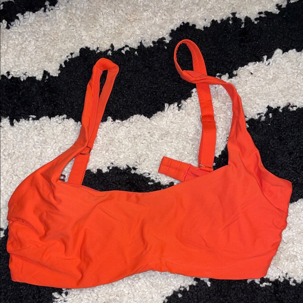 Athleta Vibrant Orange Bra